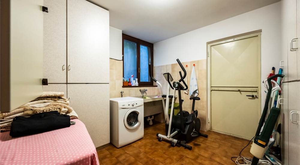 Photo 34